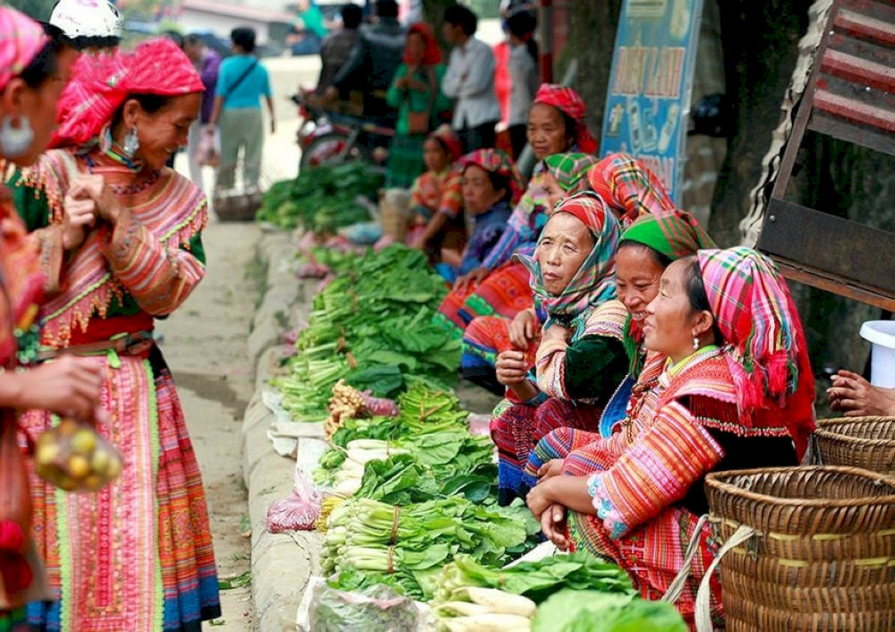 Vegetables are indispensable agricultural products in highland markets